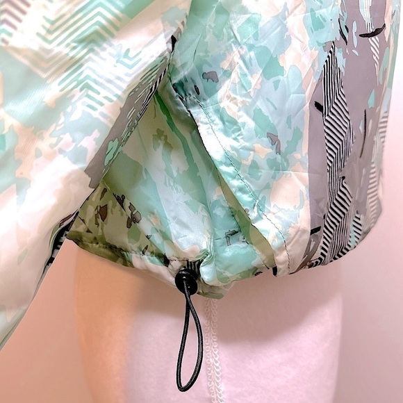 NWT KORAL Psychedelic Zephyr Cropped Workout Jacket Size Small - Picture 6 of 12